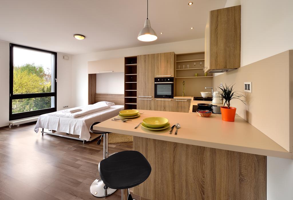 Ambiente Serviced Apartments - Dunajska Bratislava Kamer foto