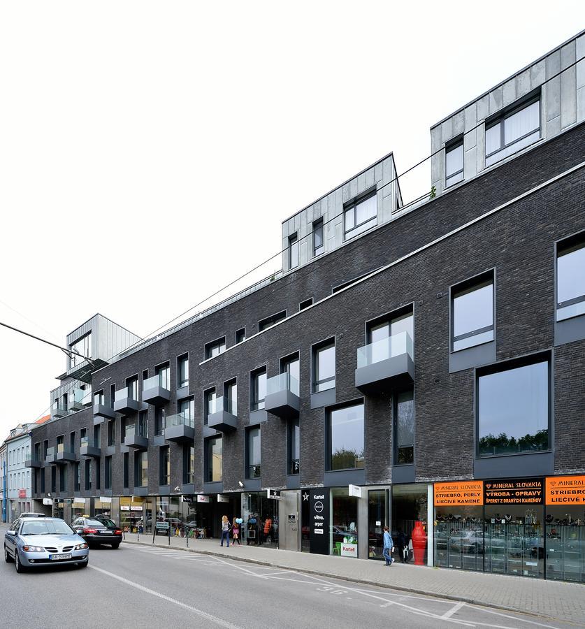 Ambiente Serviced Apartments - Dunajska Bratislava Buitenkant foto